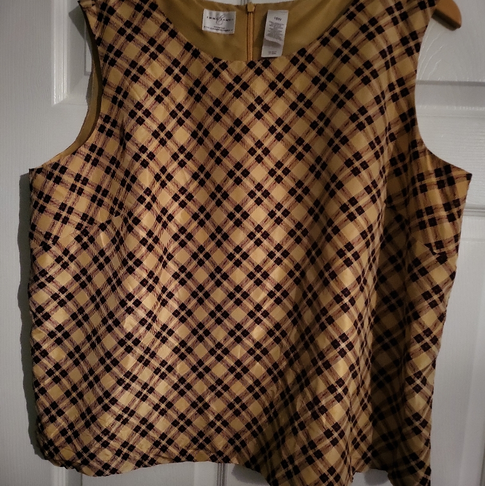 Emma James top